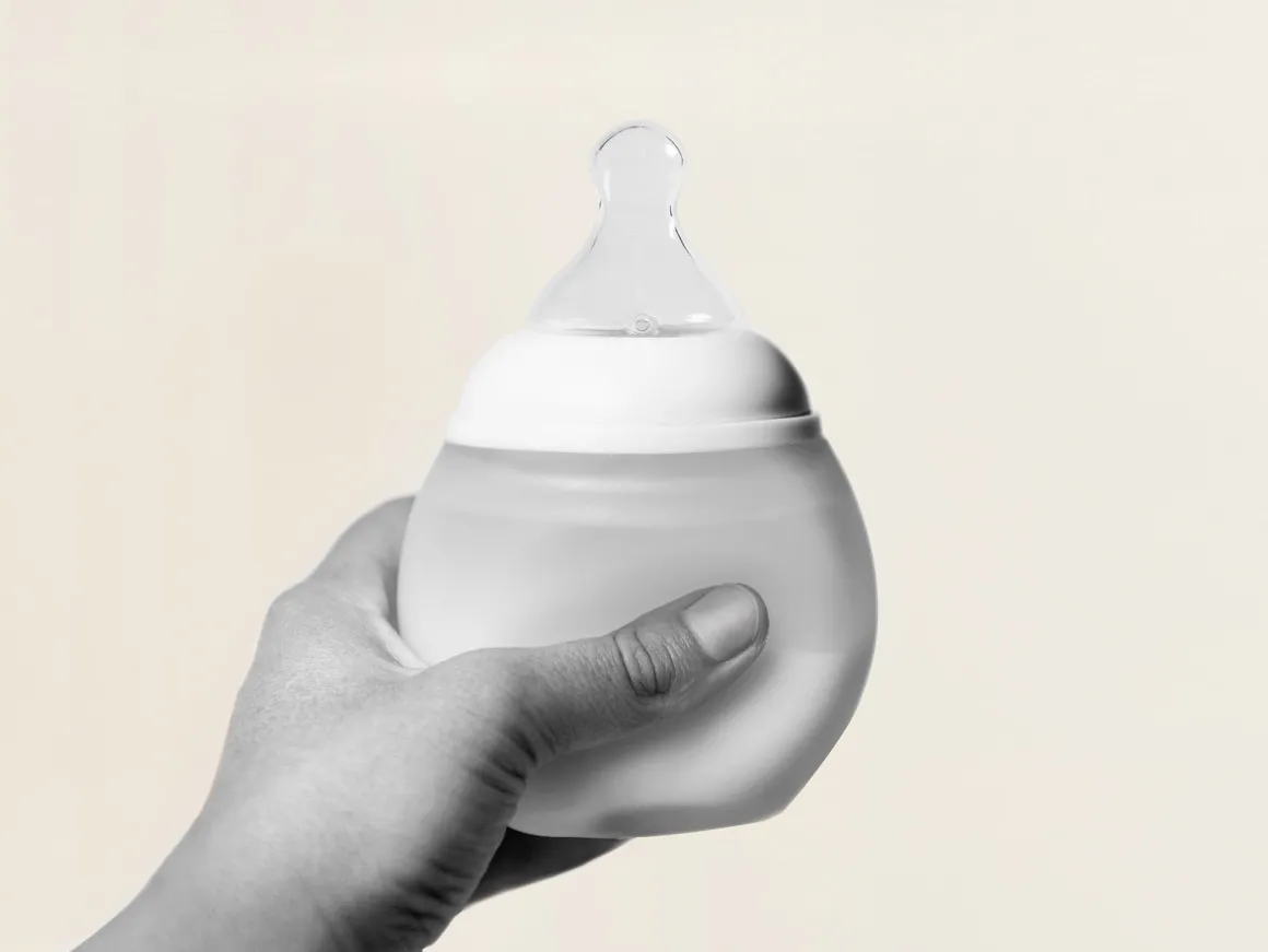 Baby Bottle 240ml Medium Flow | Sand