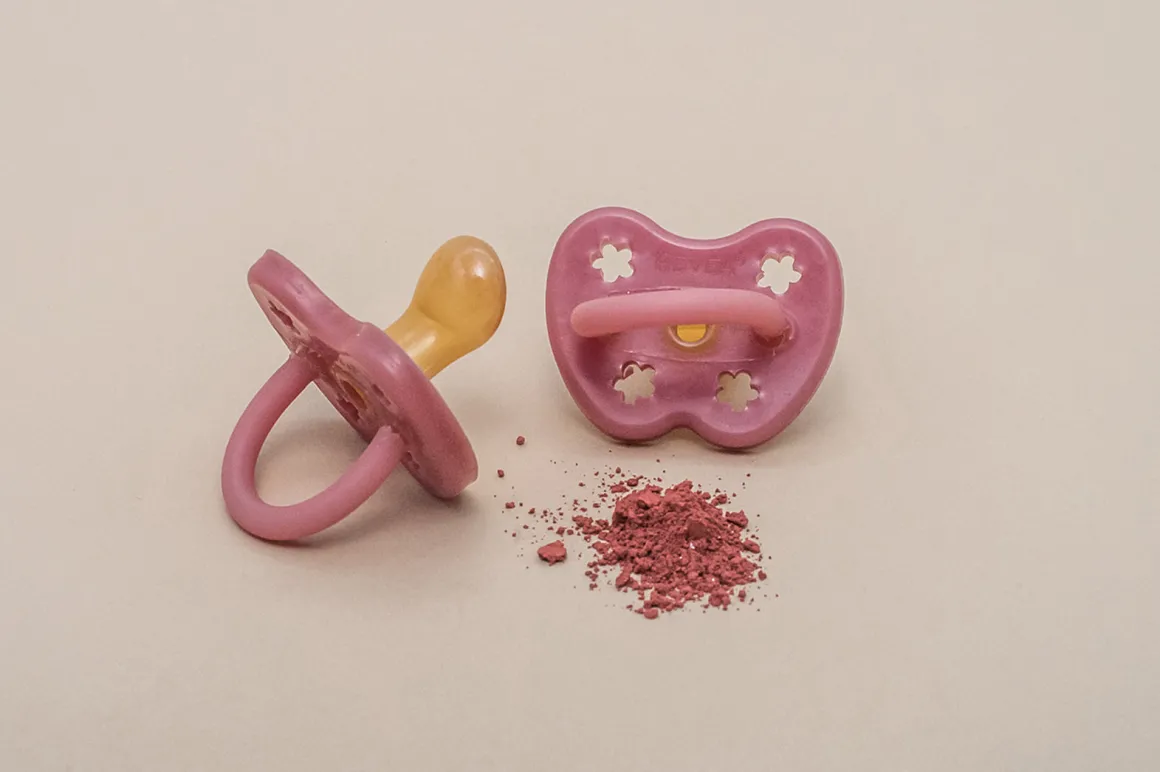 Colourful Pacifier 0-3 mth - Round in Watermelon