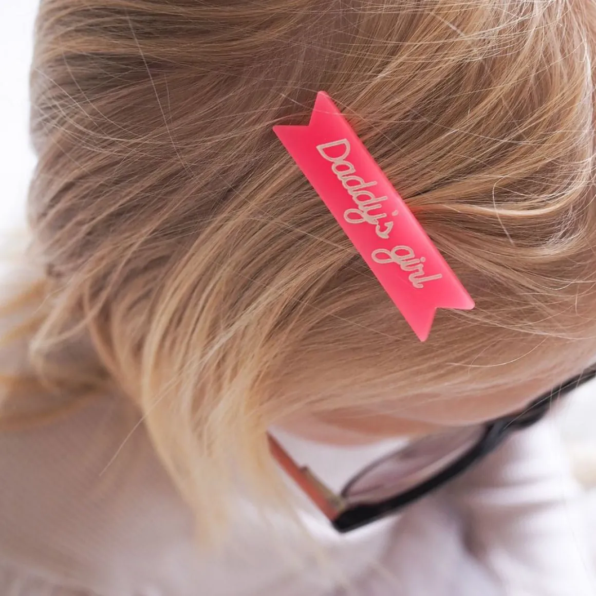 Daddy's Girl Acrylic Hair Clip | Pop Pink