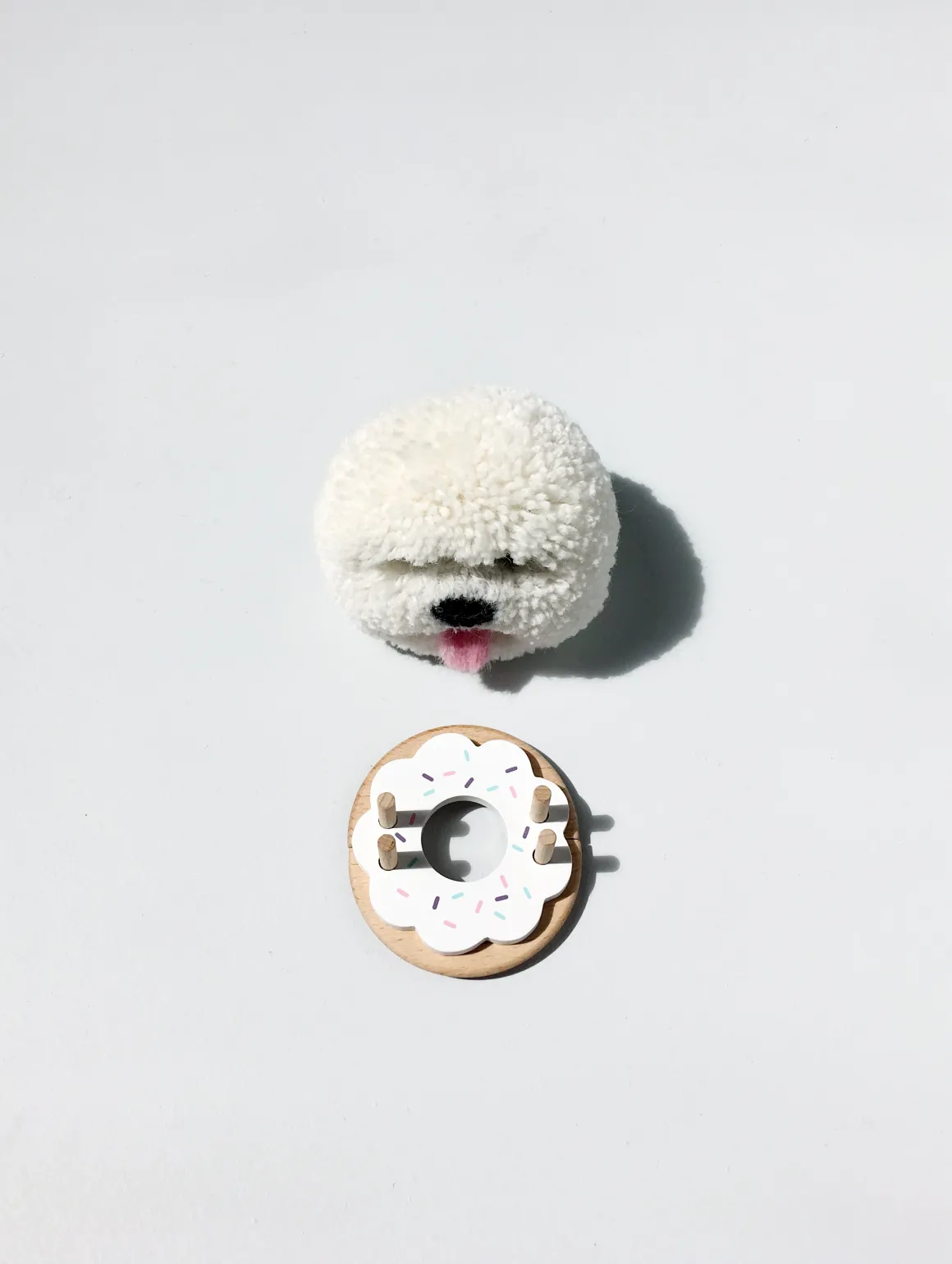 Donut Pom Maker (Medium Size) in Vanilla by Pom Maker
