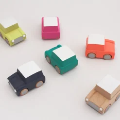 kiko & gg Kuruma Classic Wooden Wind Up Car | Pink