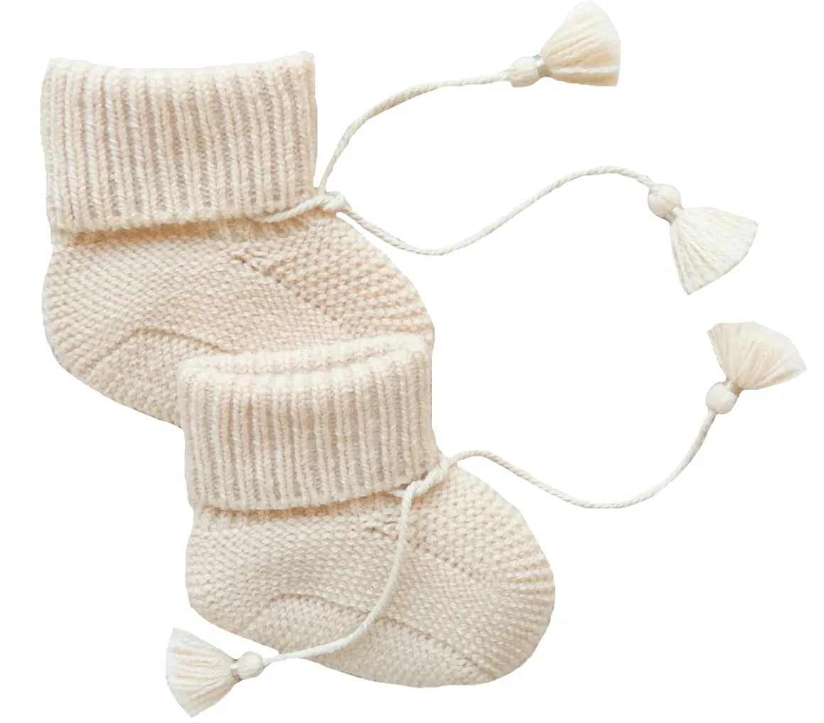 Knitted Booties with Embroidered Pouch - Beige
