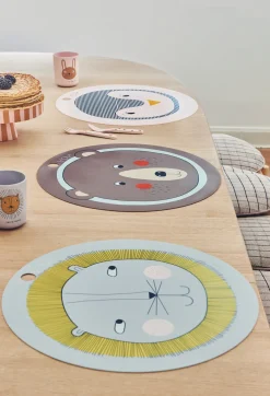 Lion Placemat | Light Grey