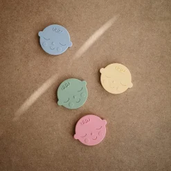 Mushie Face Teether | Bubble Gum