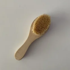 Olli Ella Dinkum Doll Brush