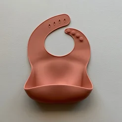 Solid Silicone Bib in Clay by Rommer