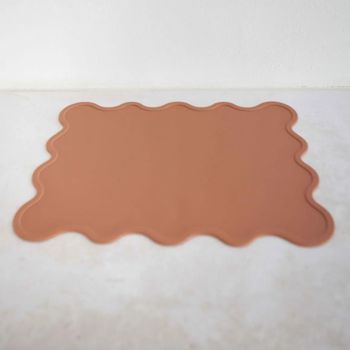 Wiggly Placemat | Cinnamon