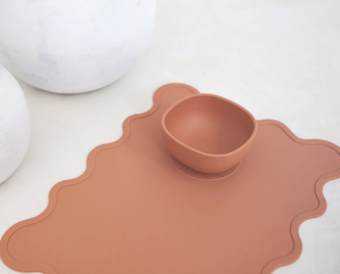 Wiggly Placemat | Cinnamon